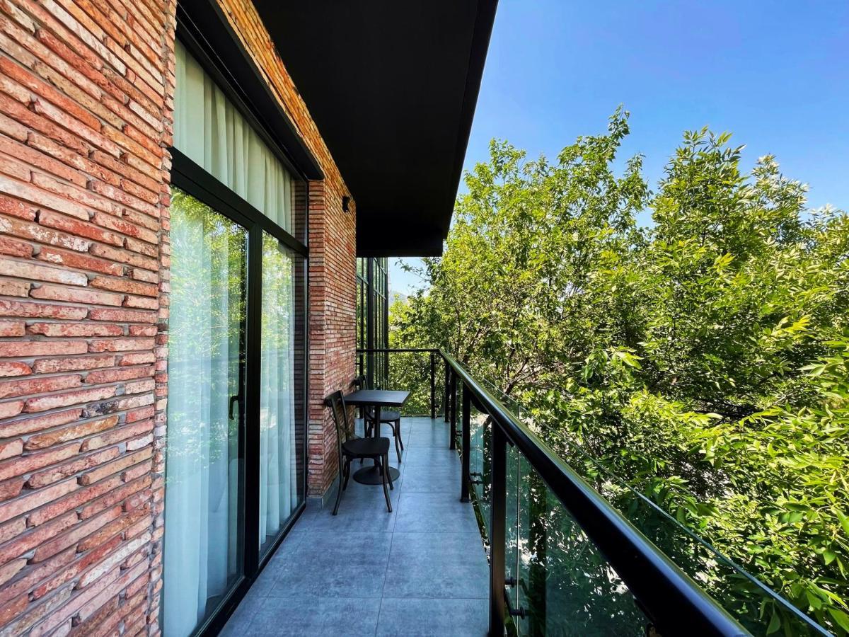 Bricks Hotel Tiflis Exterior foto