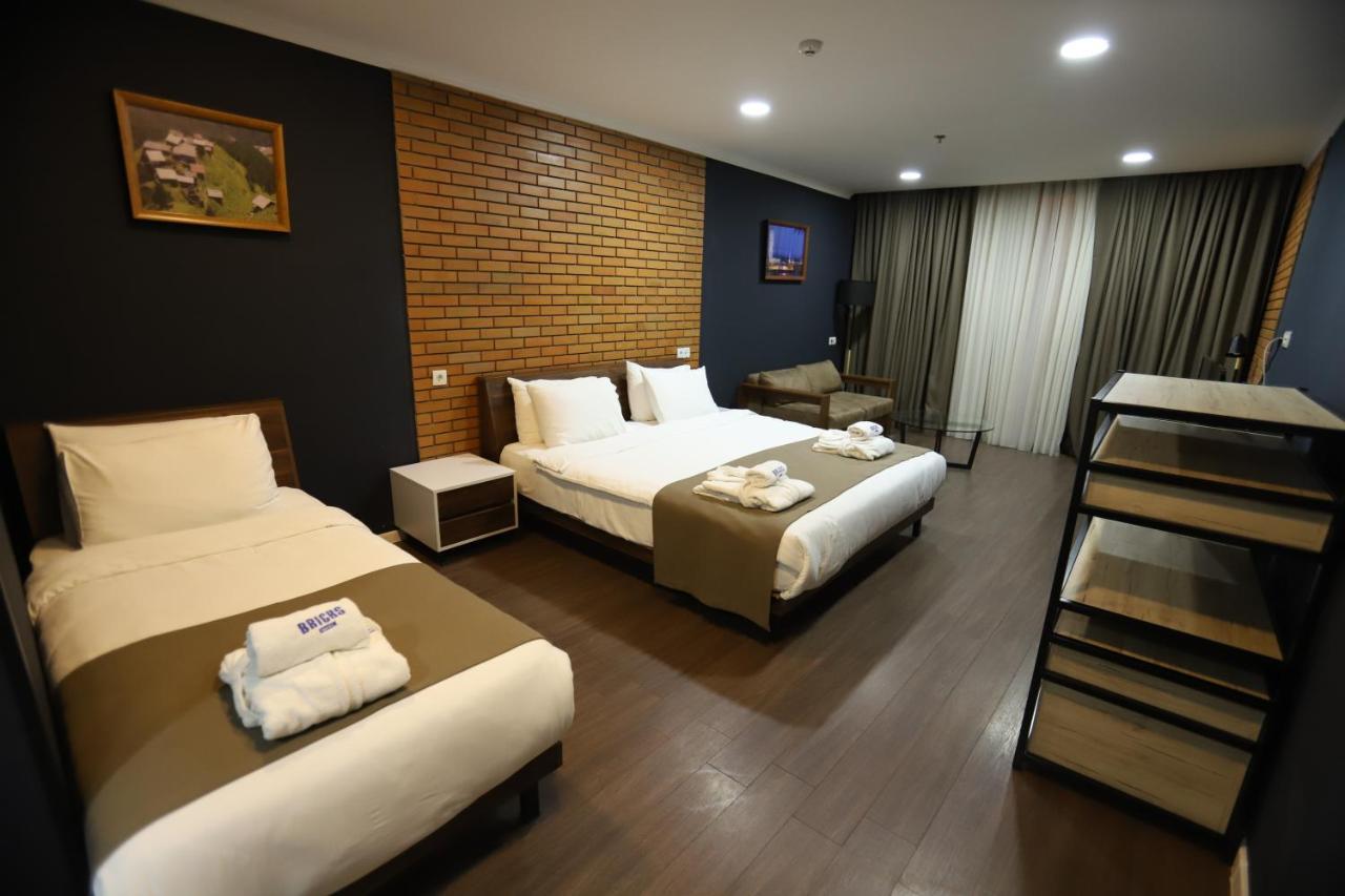 Bricks Hotel Tiflis Exterior foto